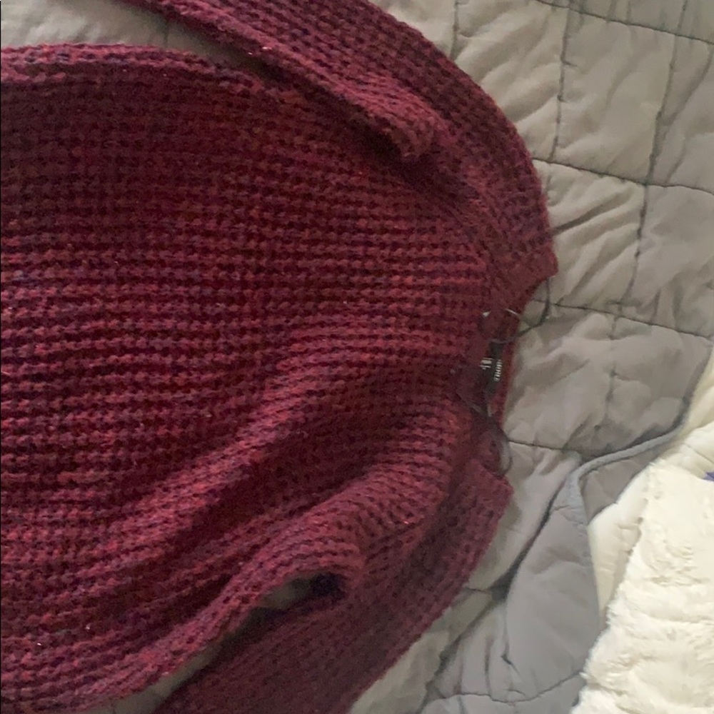 Forever 21 pullover sweater